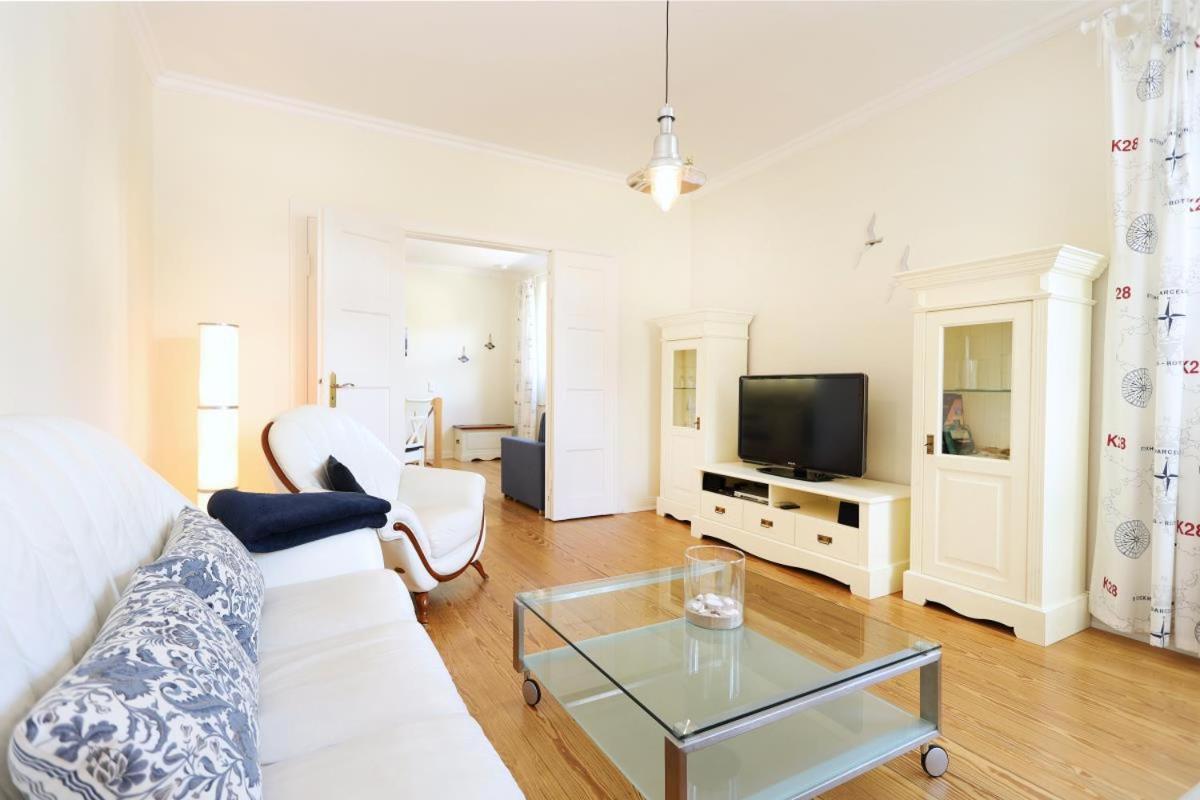Villa Warnemuende Ferienwohnungen Rostock Extérieur photo
